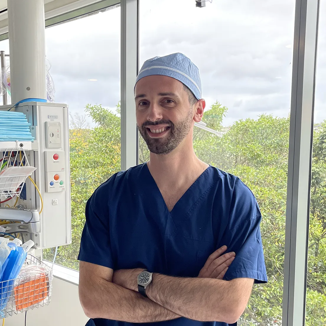 Dr Alex Vukomanovic